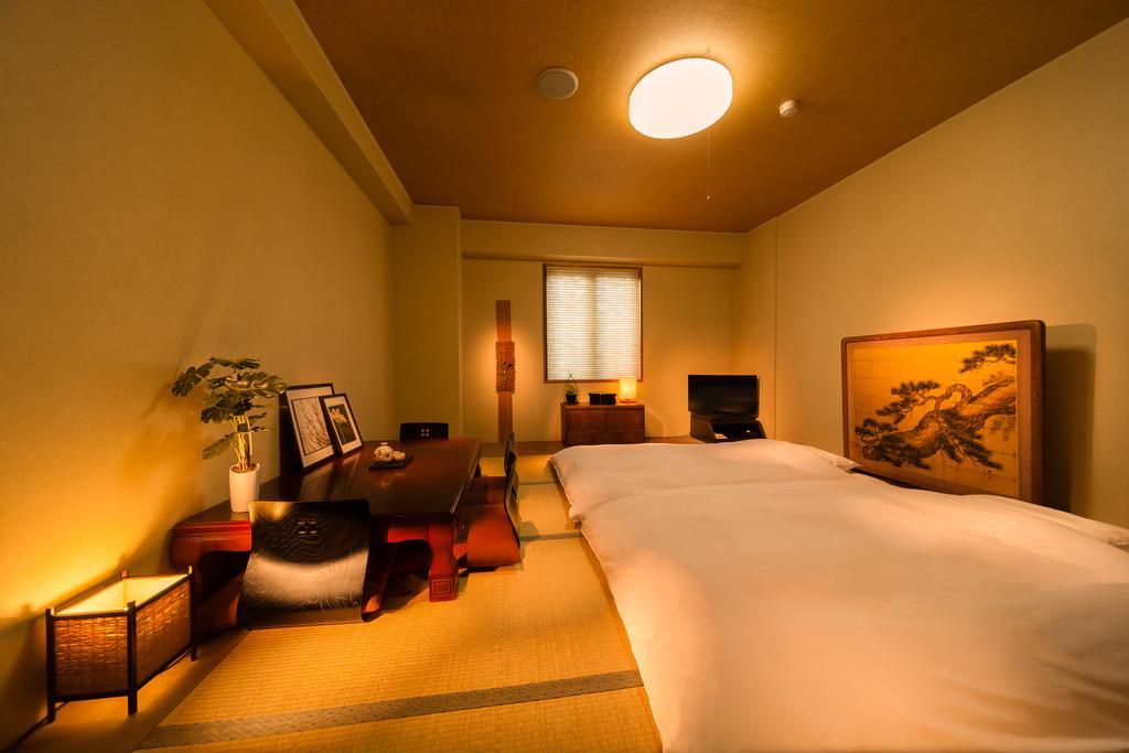 Hakuba Springs Hotel Bagian luar foto