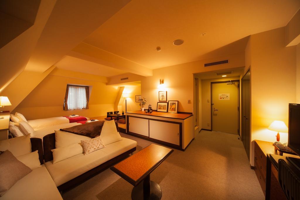 Hakuba Springs Hotel Bagian luar foto