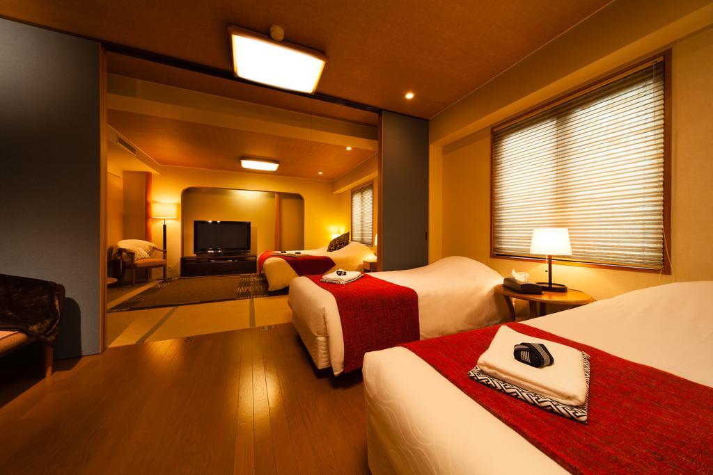 Hakuba Springs Hotel Bagian luar foto